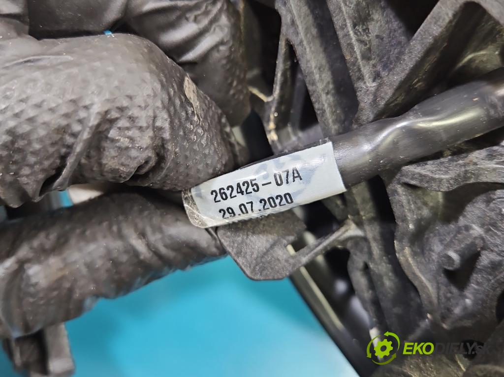 Toyota Proace City 1.5 D4D 131 hp automatic 96 kW 1499 cm3 5- zpětné zrcátko levé  (Klika dveří ostatní)