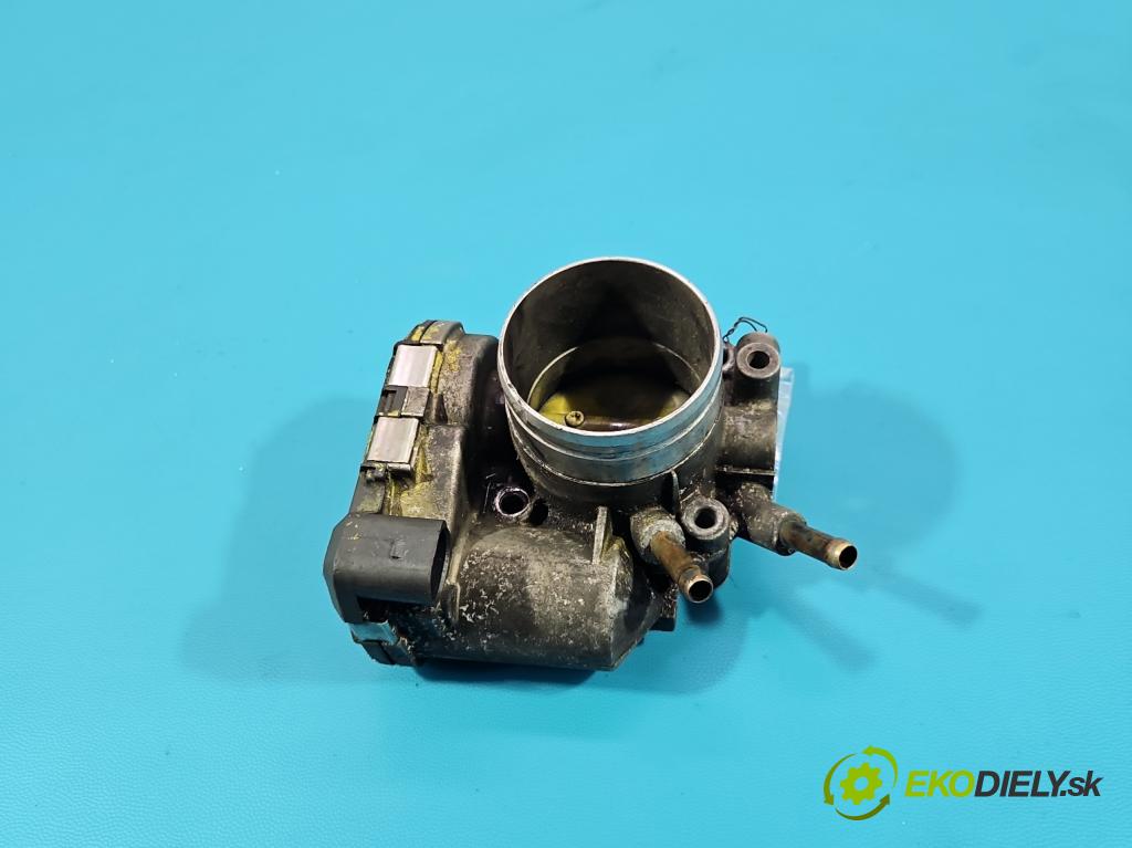 Audi A4 B6 2000-2004 2.0 FSI 150 HP manual 110 kW 1984 cm3 5- klapka 06D133062 (Škrtiaca klapka)