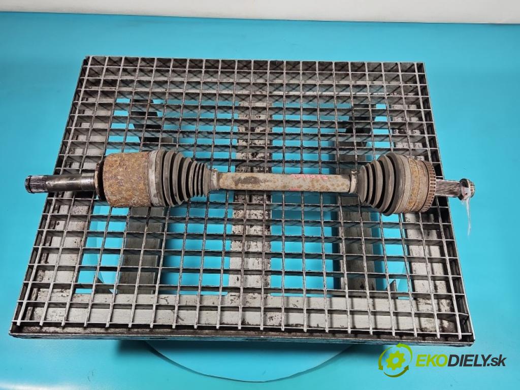 Land rover Range Rover III L322 2001-2012 4.4 V8 313 hp automatic 230 kW 4367 cm3 5- poloos zadní pravé 