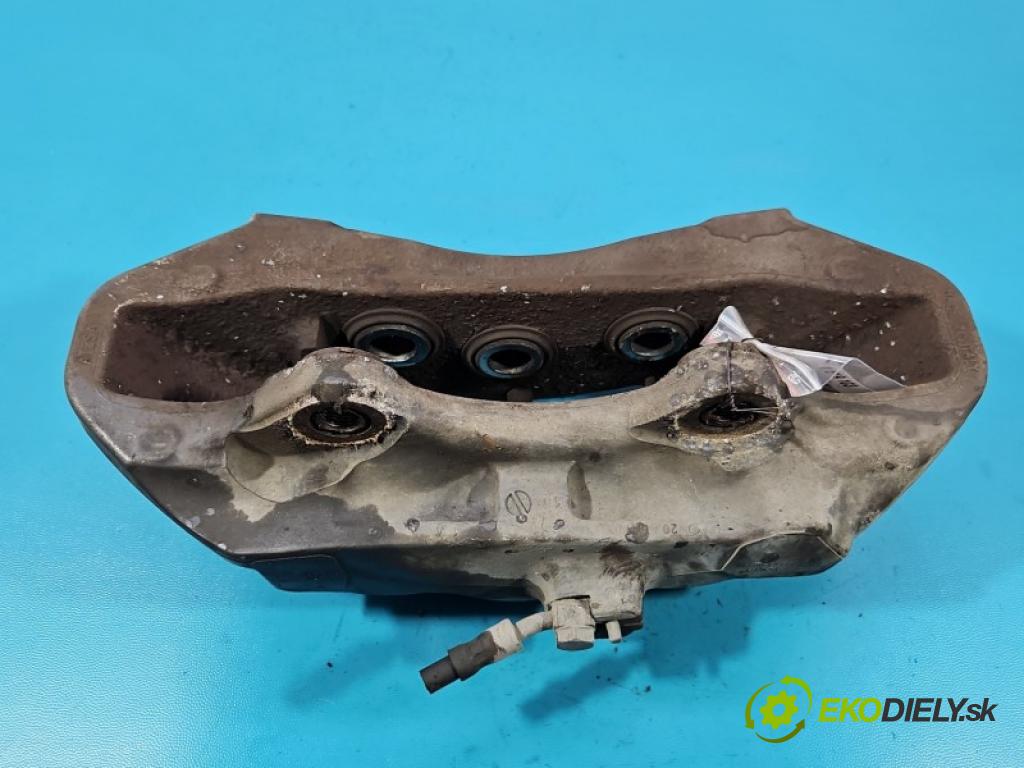 Land rover Range Rover III L322 2001-2012 4.4 V8 313 hp automatic 230 kW 4367 cm3 5- brzdič přední levý  (Klika dveří ostatní)