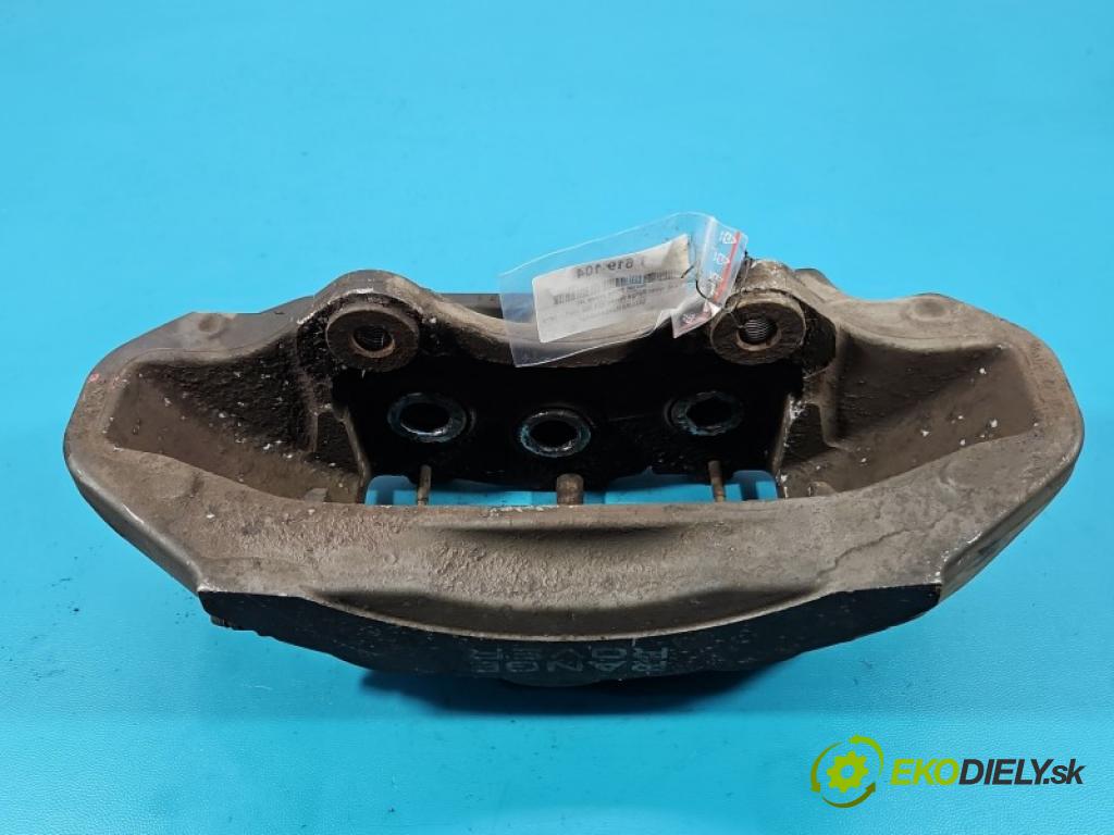 Land rover Range Rover III L322 2001-2012 4.4 V8 313 HP automatic 230 kW 4367 cm3 5- brzdič predné pravý  (Kľučka dverí ostatné)