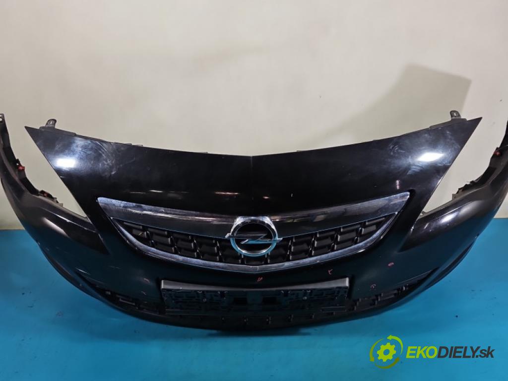 Opel Astra IV 2009-2015 2.0 cdti 160 hp manual 118 kW 1956 cm3 5- nárazník přední (Klika dveří ostatní)