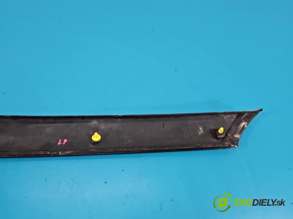 Land rover Range Rover III L322 2001-2012 4.4 V8 313 hp automatic 230 kW 4367 cm3 5- lišta Okna: čelní: levé DCB500172