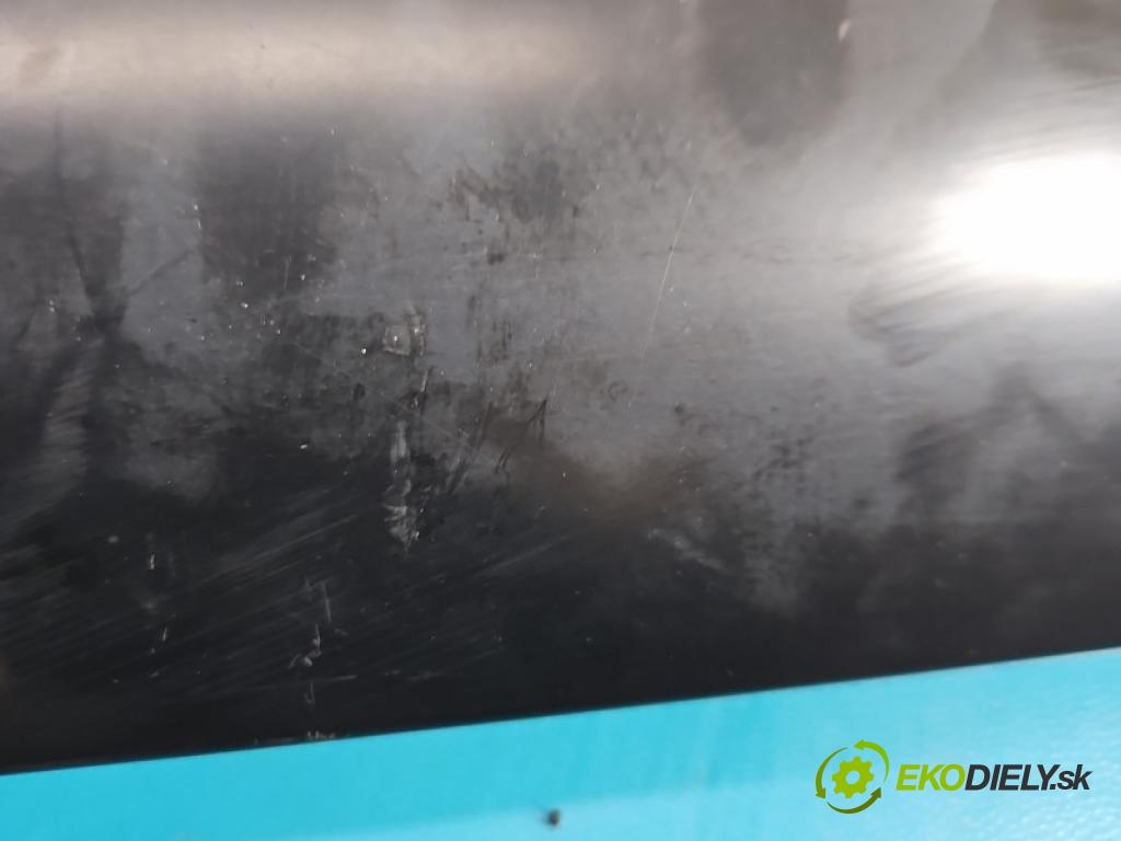 Land rover Range Rover III L322 2001-2012 4.4 V8 313 hp automatic 230 kW 4367 cm3 5- lišta Okna: čelní: levé DCB500172