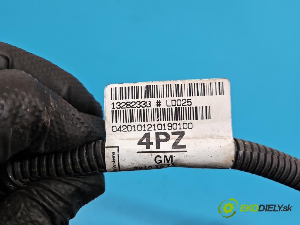 Opel Astra IV 2009-2015 2.0 cdti 160 hp manual 118 kW 1956 cm3 5- snímač parkování 13282338