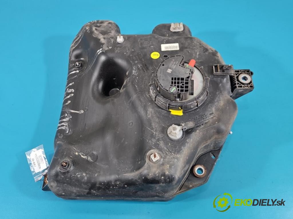 Audi Q5 2008-2016 2.0 tdi 190 hp automatic 140 kW 1968 cm3 5- Nádrž: AdBlue 8R0131877T