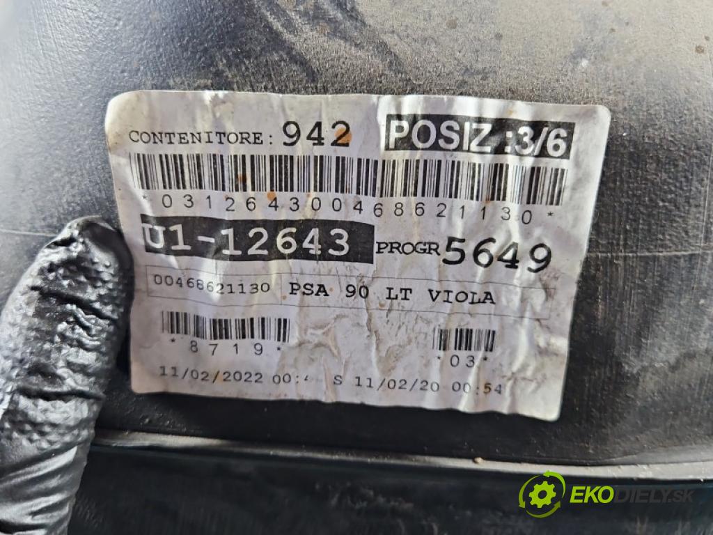 Opel Movano IV 2021- 2.2 cdti 165 hp manual 121 kW 2179 cm3 5- Nádrž: paliva 1379080080 (Palivová nádrž)