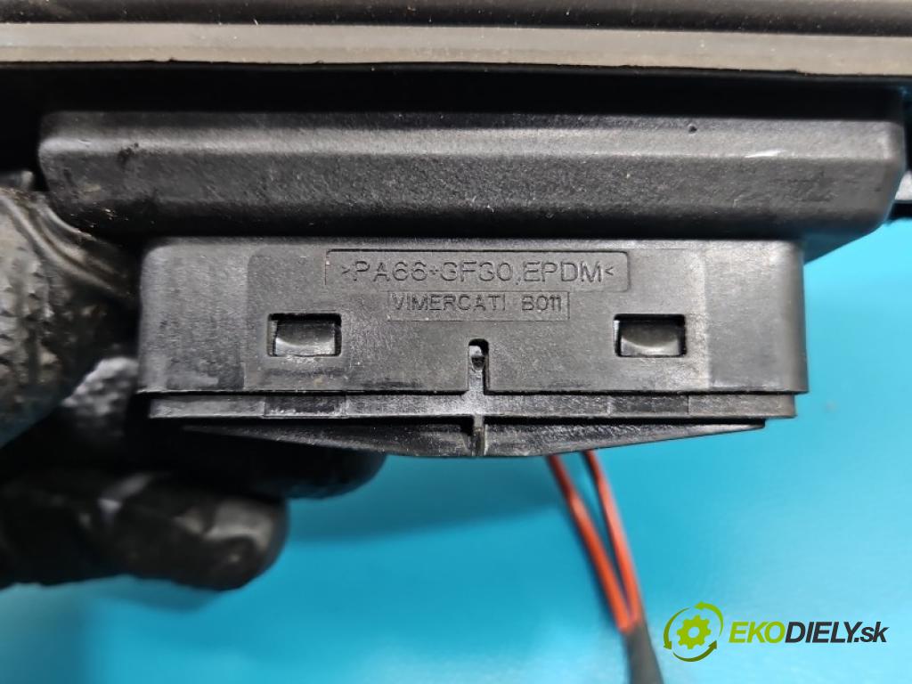 Opel Movano IV 2021- 2.2 cdti 165 hp manual 121 kW 2179 cm3 5- Balíček: dveře zadní pravých