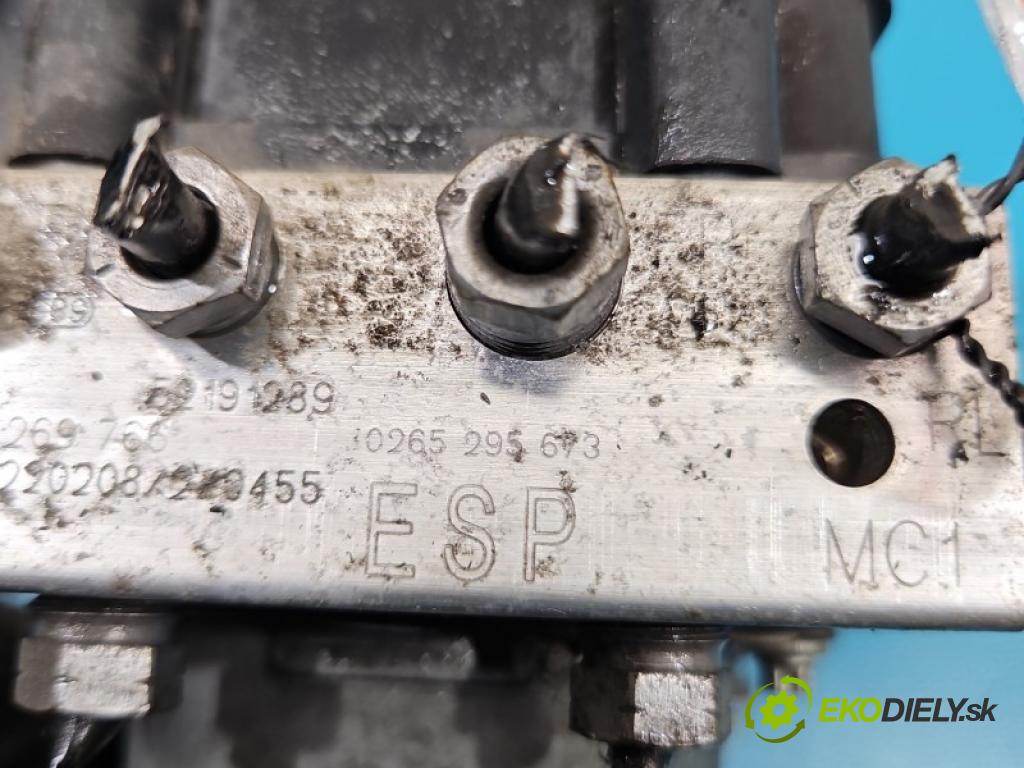 Opel Movano IV 2021- 2.2 cdti 165 HP manual 121 kW 2179 cm3 5- čerpadlo abs 0265295673 (Pumpa ABS)