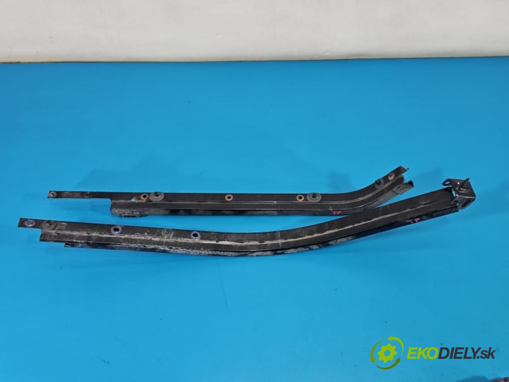 Toyota Proace City 1.5 D4D 131 HP automatic 96 kW 1499 cm3 5- Rolka dvere 9816964880