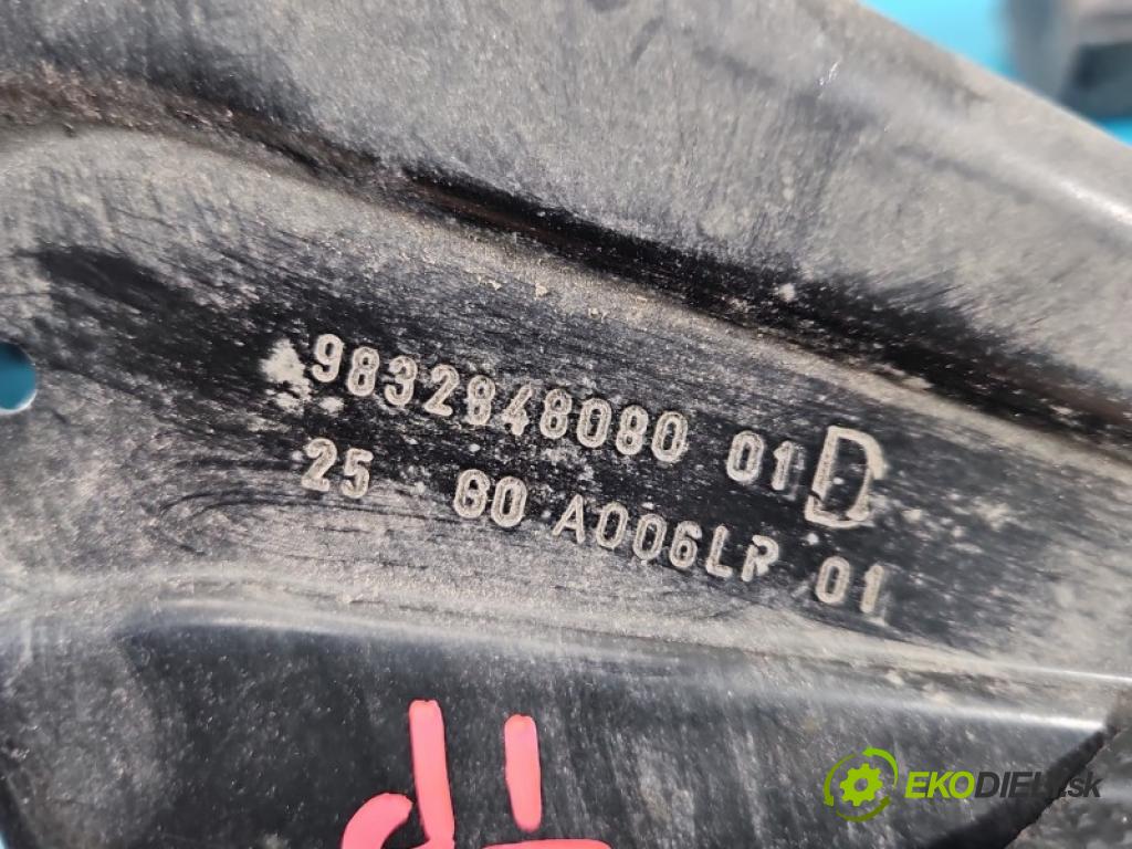 Toyota Proace City 1.5 D4D 131 HP automatic 96 kW 1499 cm3 5- Rolka dvere 9816964880