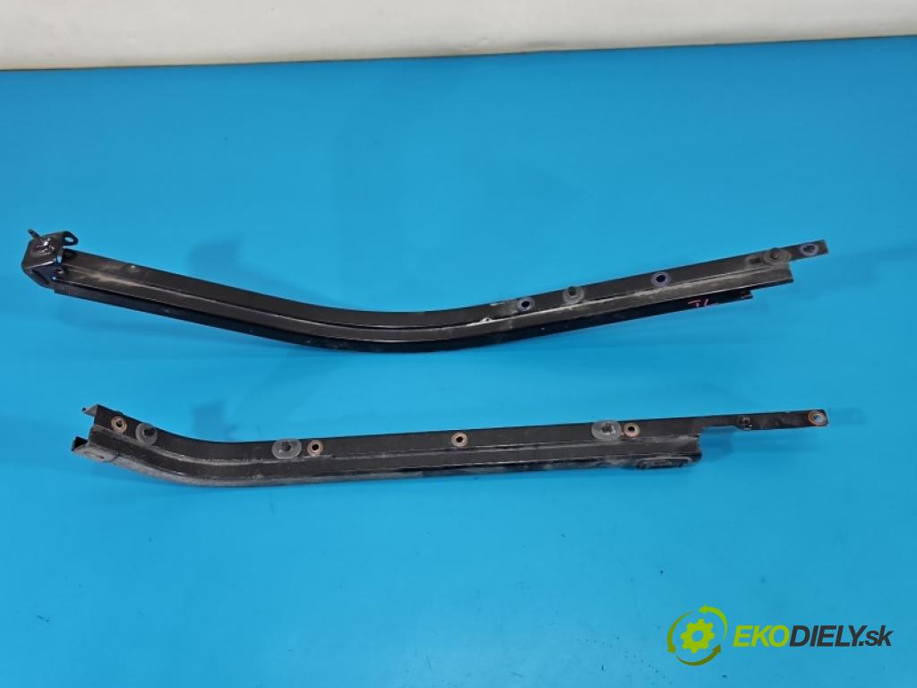 Toyota Proace City 1.5 D4D 131 HP automatic 96 kW 1499 cm3 5- Rolka dvere 9832848280