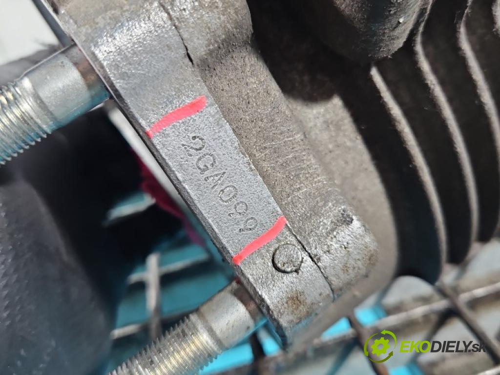 Toyota Rav4 IV 2013-2018 2.0 16V 151KM automatic 111 kW 1987 cm3 5- Redukce: W52