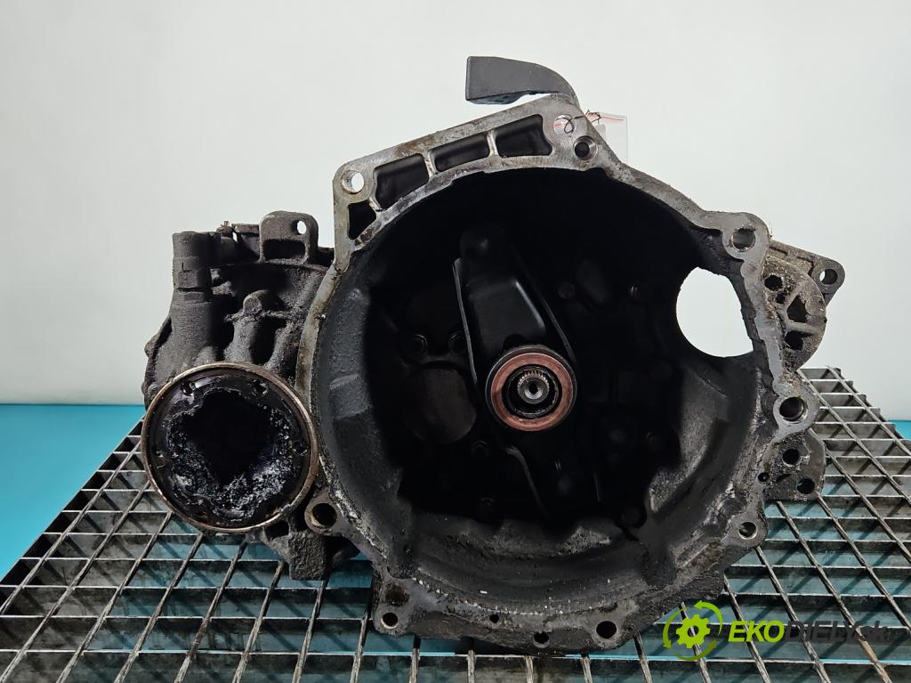 Skoda Octavia I 1996-2010 2.0 8V 116 HP manual 85 kW 1984 cm3 5- prevodovka stupeň,rýchlosť manual EGU