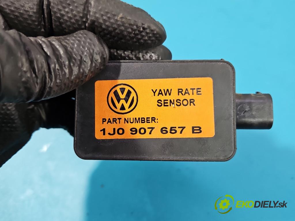 Vw Golf IV 1997-2003 1.9 tdi 101 hp manual 74 kW 1896 cm3 5- snímač ESP 1J1907637B