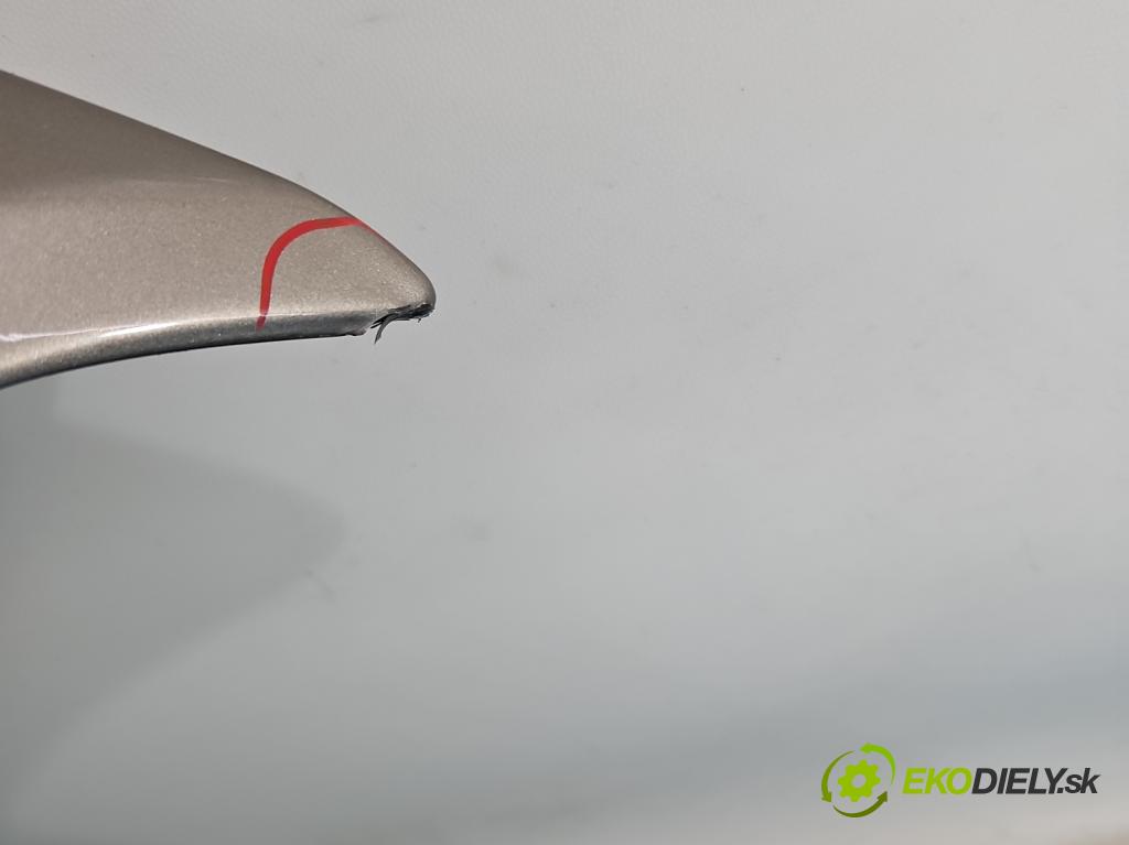 Fiat Doblo II 2010- 1.6 jtd 120 hp manual 88 kW 1598 cm3 5- blatnik přední pravý  (Klika dveří ostatní)