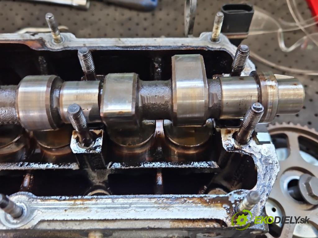 Vw Passat B5 1995-2005 2.0 8V 116 hp manual 85 kW 1984 cm3 5- hlava motoru 06A103373N