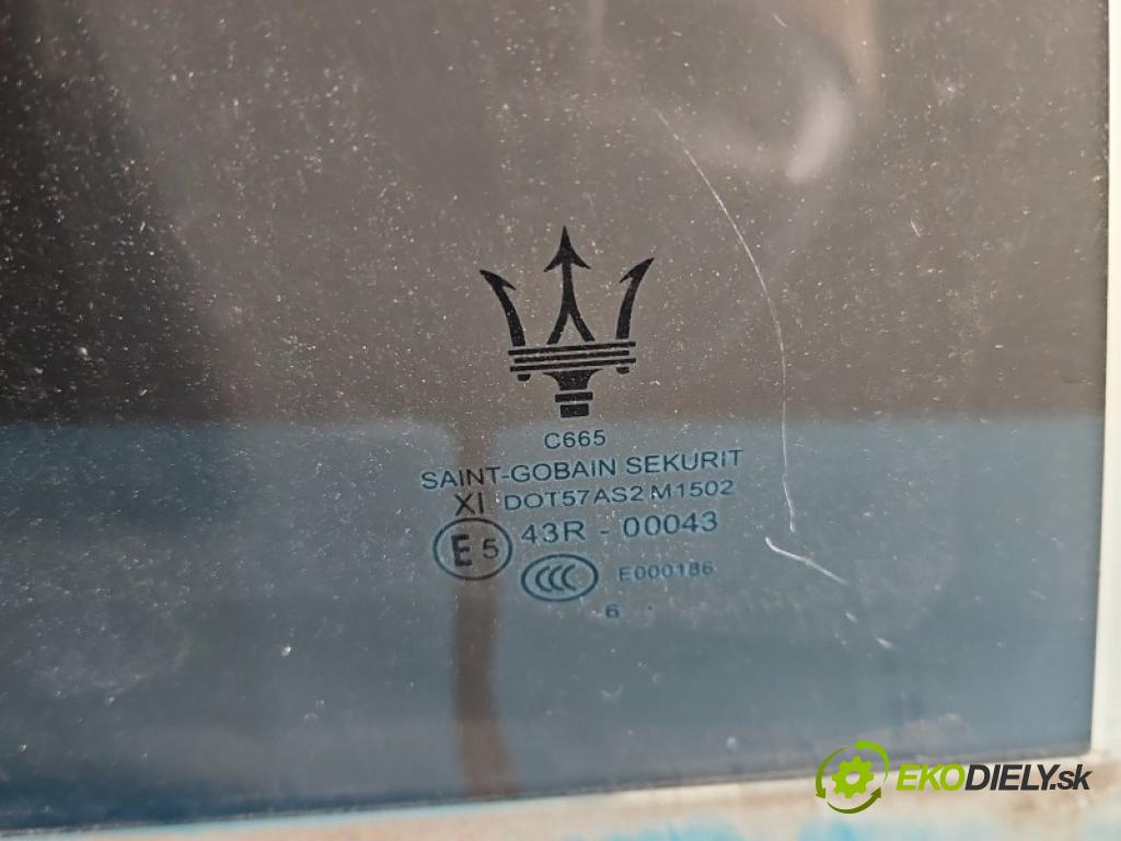 Maserati Ghibli 2013- 3.0 V6 349HP automatic 257 kW 2979 cm3 4- sklo dvere zadné pravé