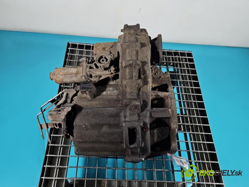 Land rover Range Rover III L322 2001-2012 4.4 V8 313 hp automatic 230 kW 4367 cm3 5- Redukce: 8454228031