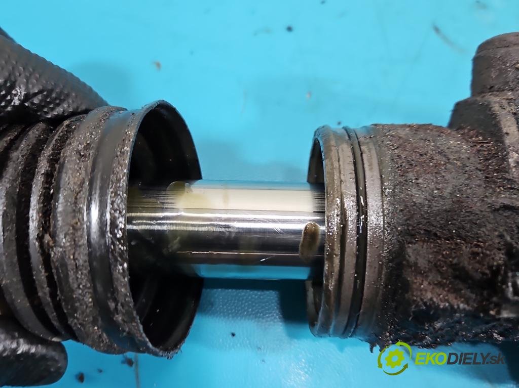 Land rover Range Rover III L322 2001-2012 4.4 V8 313 HP automatic 230 kW 4367 cm3 5- Ozubené kolo: volant 7853993731