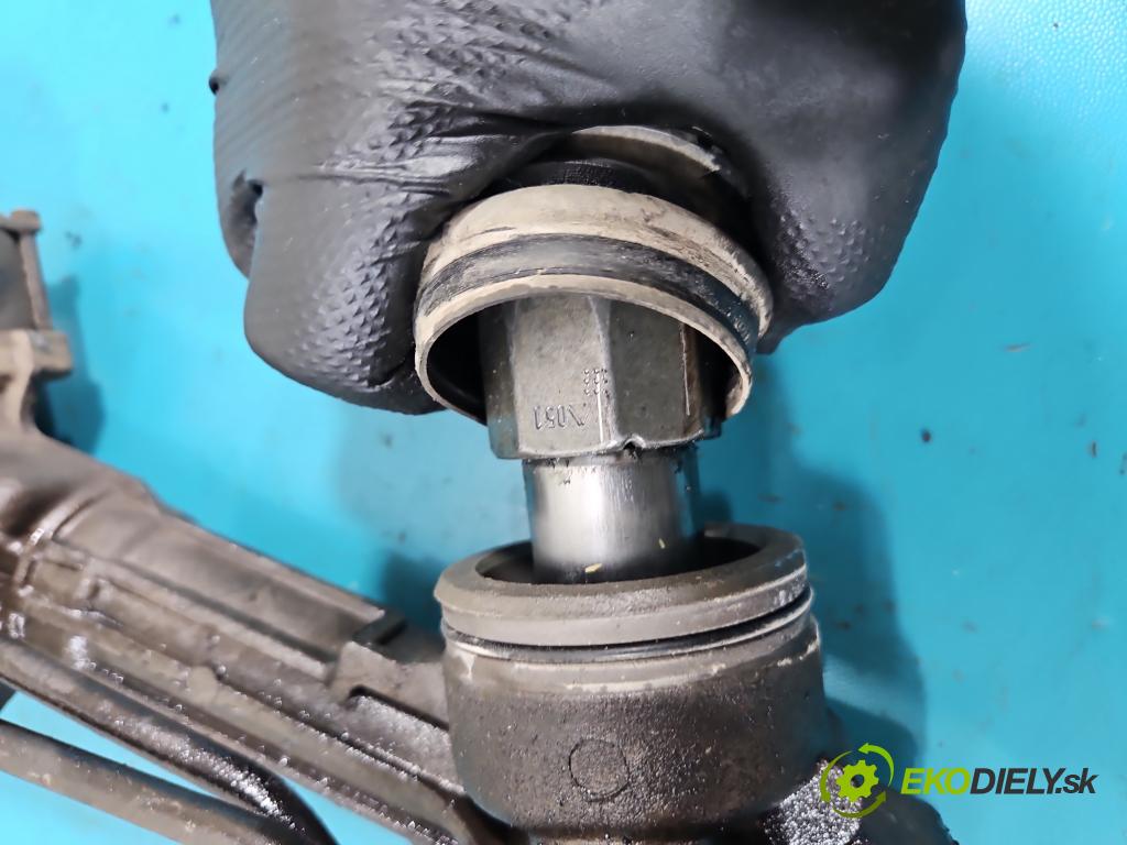 Land rover Range Rover III L322 2001-2012 4.4 V8 313 HP automatic 230 kW 4367 cm3 5- Ozubené kolo: volant 7853993731