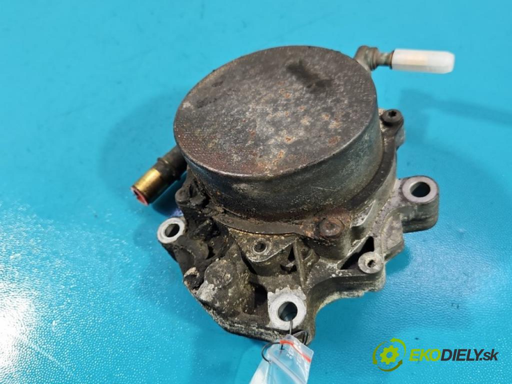 Land rover Range Rover III L322 2001-2012 4.4 V8 313 HP automatic 230 kW 4367 cm3 5- čerpadlo rotačný
