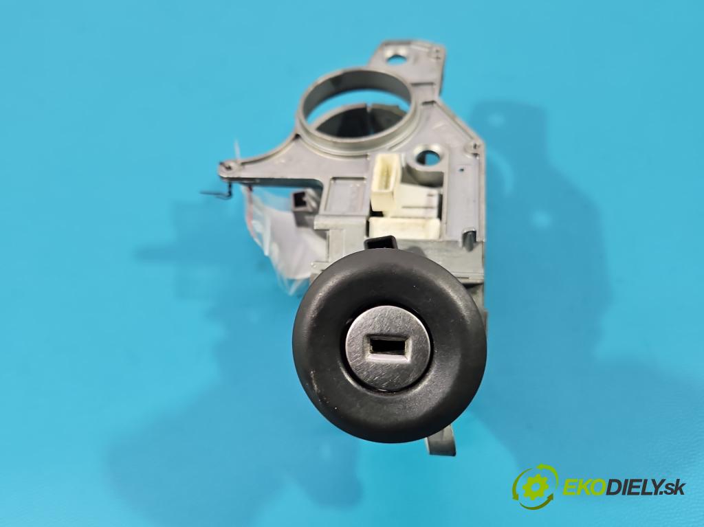 Opel Astra III 2004-2014 1.6 16V 105 hp manual 77 kW 1598 cm3 5- spínací skříňka 58105068 (Spínací skříňka)