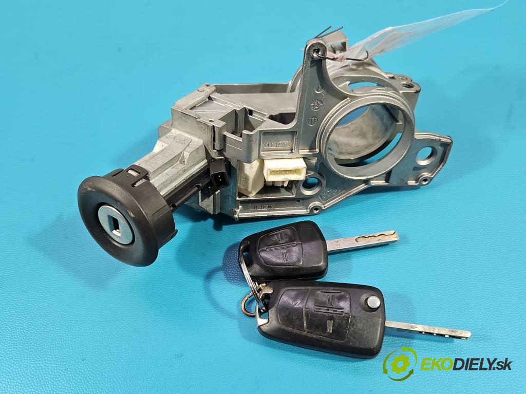 Opel Astra III 2004-2014 1.6 16V 105 HP manual 77 kW 1598 cm3 5- Spínačka 58105068 (Spínacia skrinka)