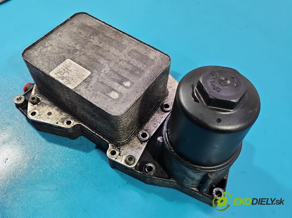 Land rover Range Rover III L322 2001-2012 4.4 V8 313 hp automatic 230 kW 4367 cm3 5- Základ: filtra olej: AL3Q6B624 (Kryt olejového filtru)