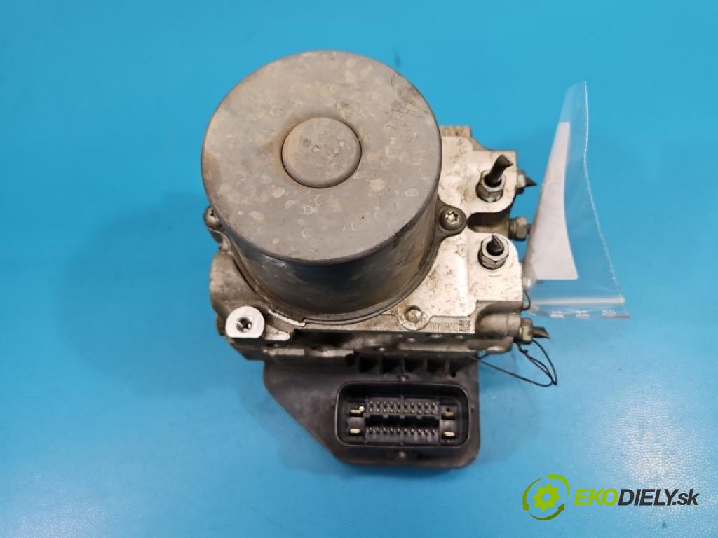 Toyota Rav4 IV 2013-2018 2.0 16V 151KM automatic 111 kW 1987 cm3 5- čerpadlo abs 44540-42280 (Pumpa ABS)