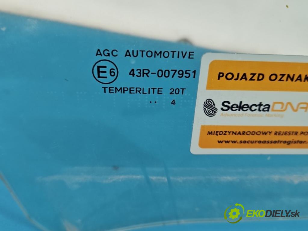Toyota Yaris IV 2020- 1.5 12V 125 hp manual 92 kW 1490 cm3 5- sklo dveře přední pravé