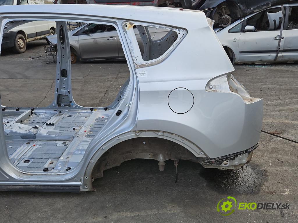 Toyota Rav4 IV 2013-2018 2.0 16V 151KM automatic 111 kW 1987 cm3 5- blatnik zadní levý 