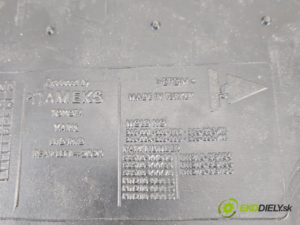 Toyota Yaris IV 2020- 1.5 12V 125 HP manual 92 kW 1490 cm3 5- Koberce: PW210-0D104