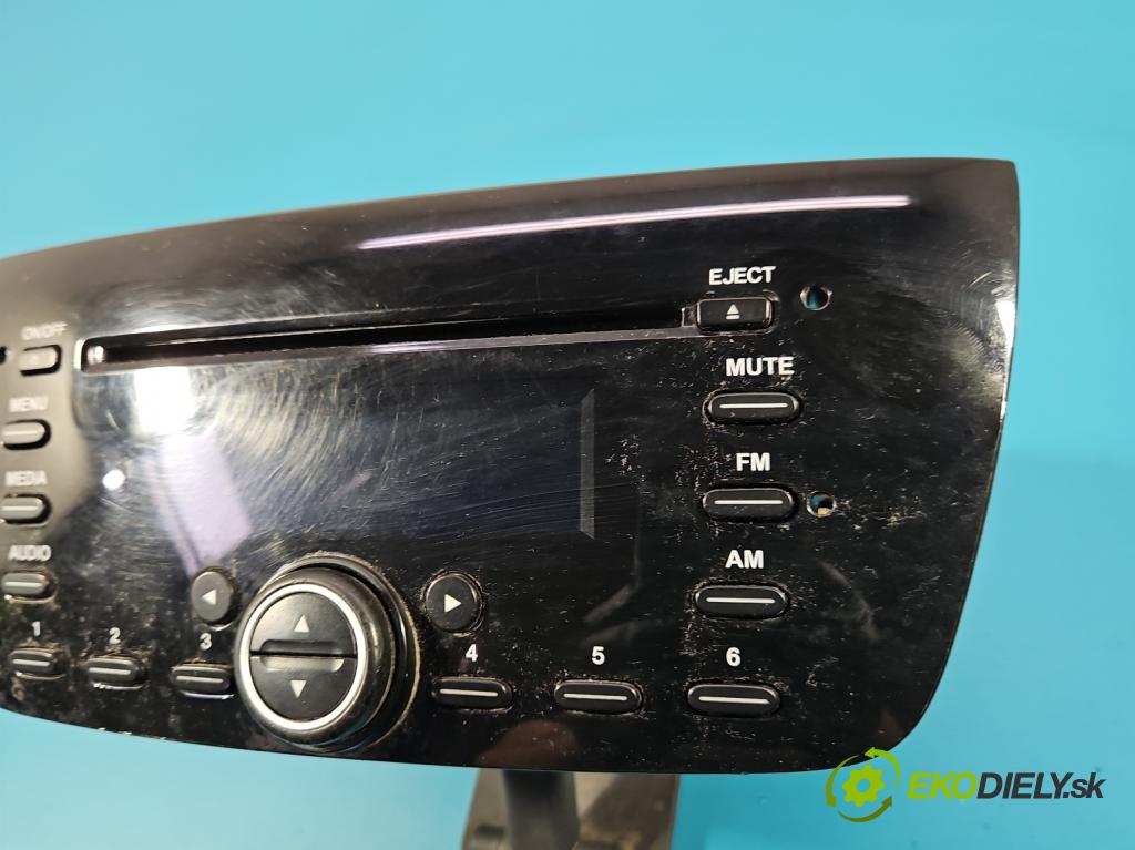 Opel Combo D 2011-2018 1.6 cdti 105 HP manual 77 kW 1598 cm3 5- Radio originál 28252891
