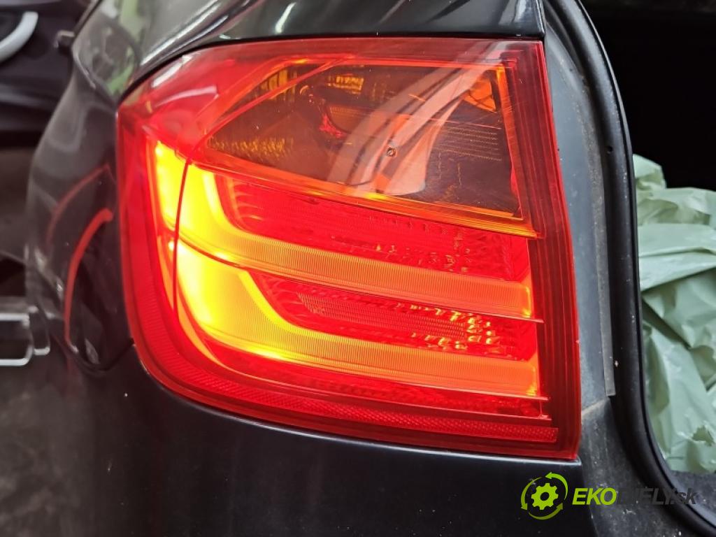 Bmw 3 F30 2011-2018 2.0d 163 HP automatic 120 kW 1995 cm3 4- svetlo / reflektor zadné ľavé blatník 7259893
