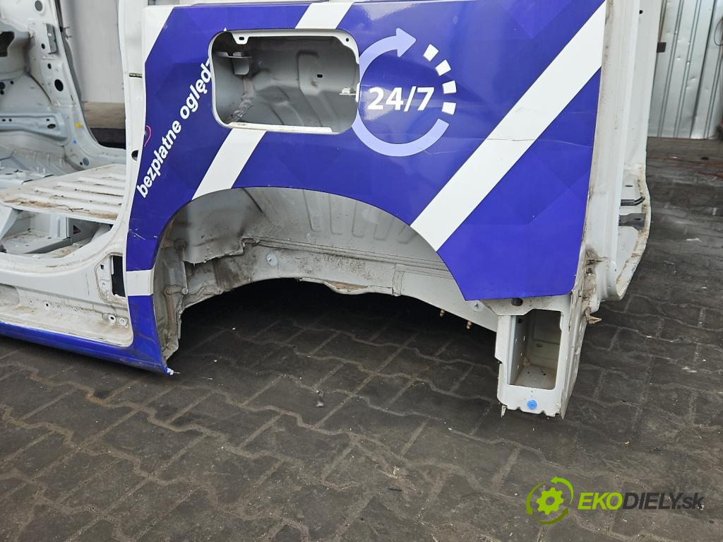 Toyota Proace City 1.5 D4D 131 hp automatic 96 kW 1499 cm3 5- blatnik zadní levý