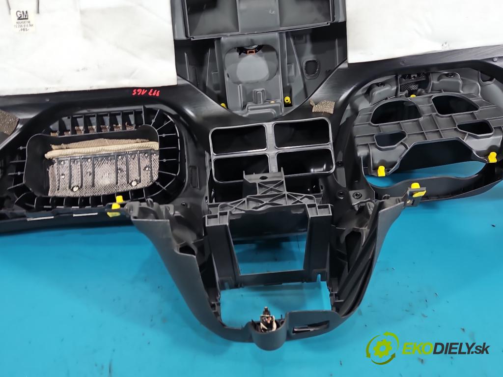 Opel Corsa D 2006-2014 1.3 cdti 90 HP manual 66 kW 1248 cm3 3- kokpit,pristrojová doska rozdeľovacia