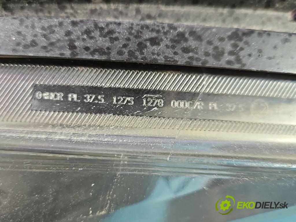 Peugeot 807 2002-2014 2.0 16V 140 hp manual 103 kW 1997 cm3 5- světlo levý 89901574 (Klika dveří ostatní)