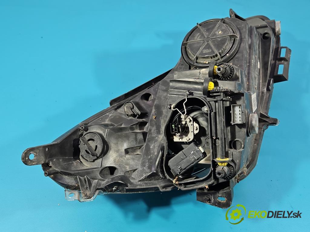 Opel Corsa D 2006-2014 1.3 cdti 90 hp manual 66 kW 1248 cm3 3- světlo levý 13217453 (Klika dveří ostatní)