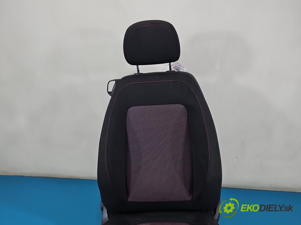 Opel Corsa D 2006-2014 1.3 cdti 90 HP manual 66 kW 1248 cm3 3- Sedačka pravý  (Sedadlo)