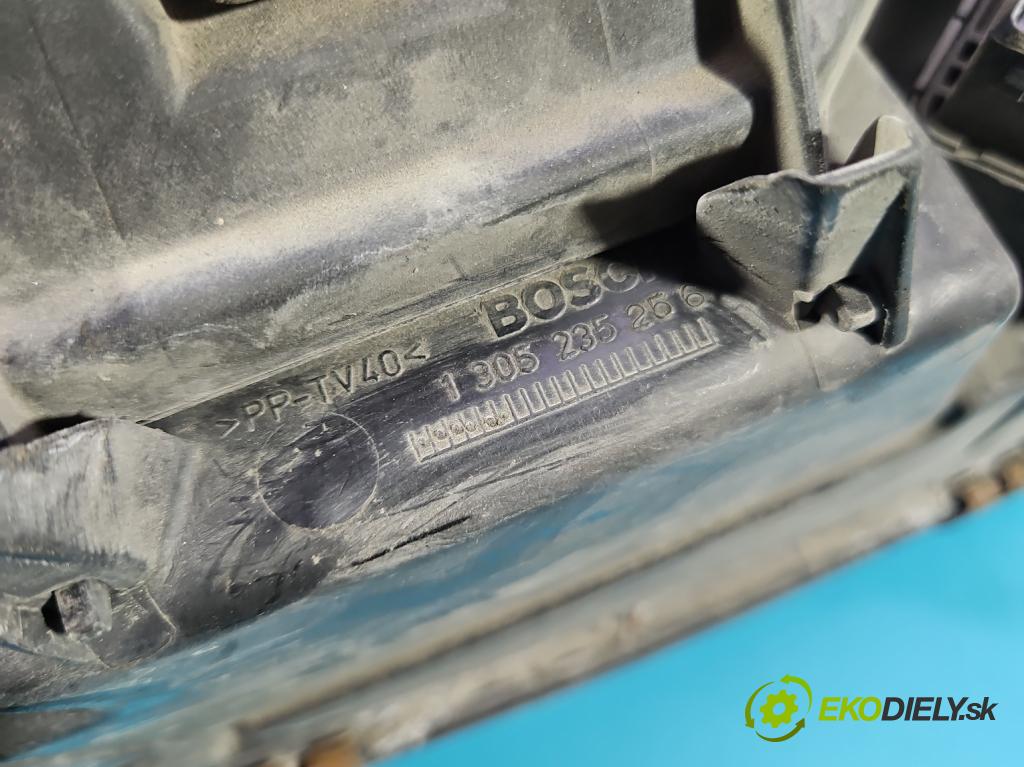 Audi A4 B5 1994-2001 1.9 tdi 110 HP manual 81 kW 1896 cm3 5- Reflektor: ľavý 301094201 (Kľučka dverí ostatné)