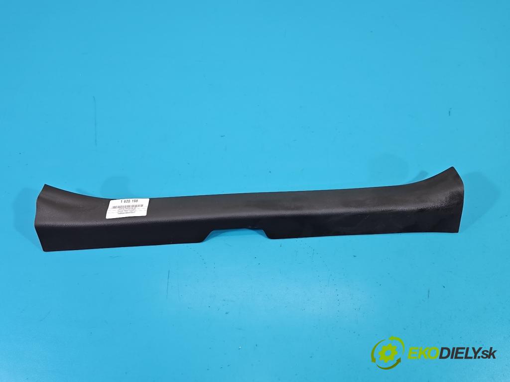 Toyota Yaris IV 2020- 1.5 12V 125 HP manual 92 kW 1490 cm3 5- kryt plast 67914-K0020