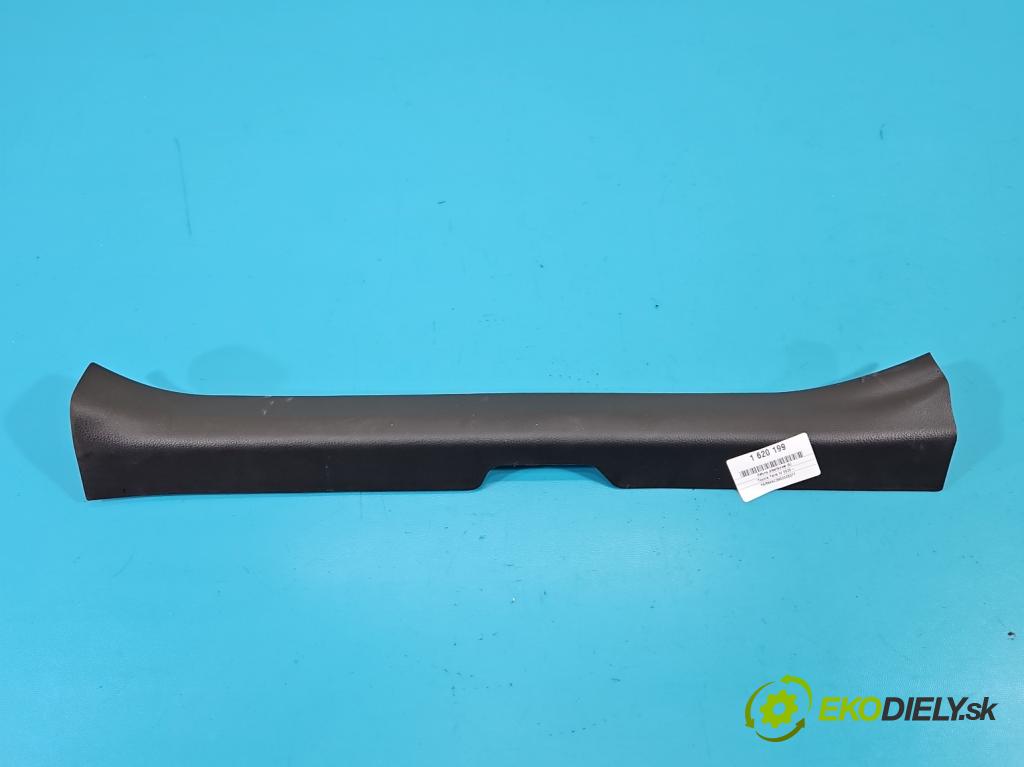 Toyota Yaris IV 2020- 1.5 12V 125 HP manual 92 kW 1490 cm3 5- kryt plast 67913-K0020