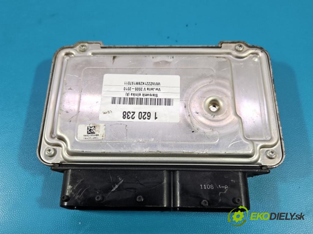 Vw Jetta V 2005-2010 1.4 TSI CAX 122 HP manual 90 kW 1390 cm3 4- riadiaca jednotka motora 03C906022J