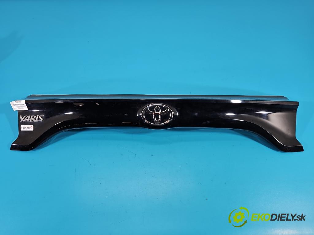 Toyota Yaris IV 2020- 1.5 12V 125 hp manual 92 kW 1490 cm3 5- zaslepka: zadní 76801-0DC50