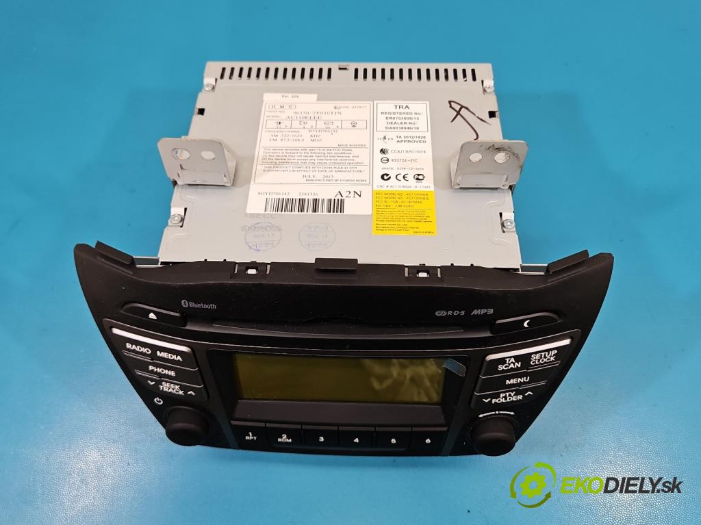 Hyundai Ix35 2.0 16V 163 HP manual 120 kW 1998 cm3 5- Radio originál 96150-2Y010TJN
