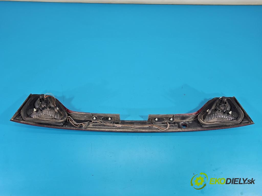 Seat Toledo II 1998-2004 1.8 20V 125 HP manual 92 kW 1781 cm3 4- zaslepka: zadné 1M5945225D