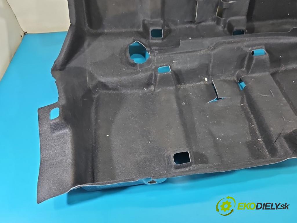 Toyota Yaris IV 2020- 1.5 12V 125 hp manual 92 kW 1490 cm3 5- koberec do auta 58510-0DE21-C0
