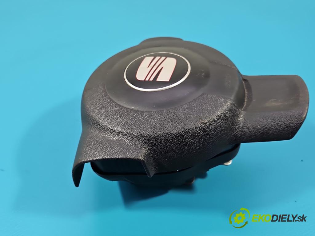Seat Leon II 2005-2012 1.6 8V 102 hp manual 75 kW 1595 cm3 5- Polštář: vzduch: Řidič:  (Airbag)