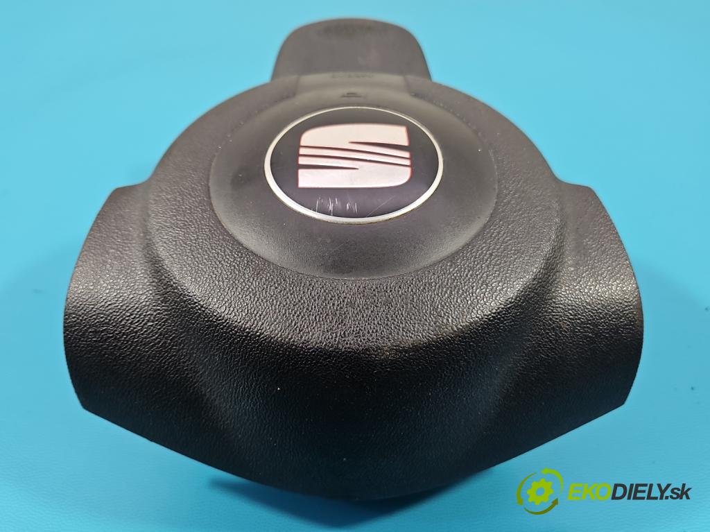 Seat Leon II 2005-2012 1.6 8V 102 hp manual 75 kW 1595 cm3 5- Polštář: vzduch: Řidič:  (Airbag)